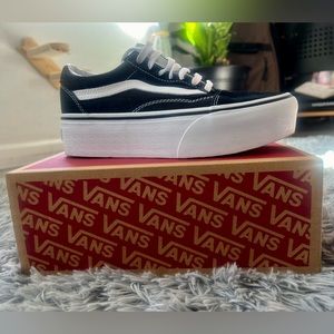 Old Skool stackform Vans!